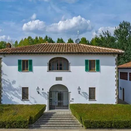 Vecchietto Sleeps 11 *