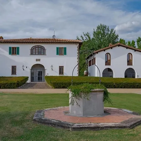 Vecchietto Sleeps 11 Villa *